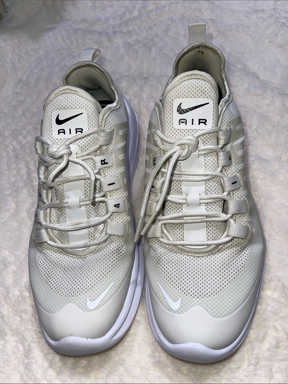 Nike Air Max Axis Lightweight White Athletic Shoes